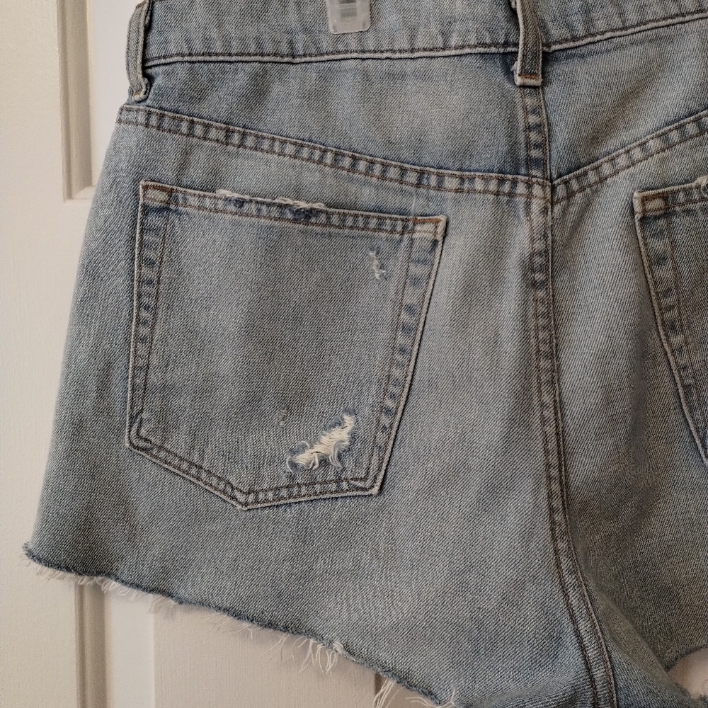 Reformation distressed shorts - Picture 10 of 12